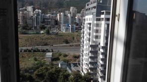 Продаю просторную 3-хкомнатную квартиру в центре Тбилиси