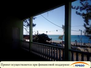 В Грузии на курорте Кобулети по адресу ул. Агмашенебели №355, в 10 метрах от пляжа, сезонно сдаются комнаты