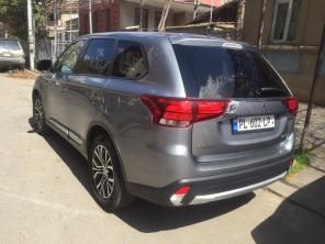 Аренда/прокат авто в Тбилиси, Mitsubishi Outlander (2015, 7-местный)